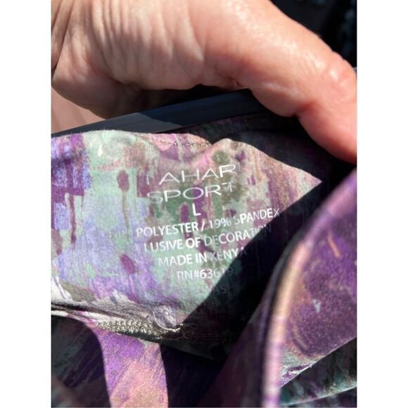 Tahari Sport Women’s Camouflage Double Cell Pocket Athletic Leggings. Size Large - Picture 6 of 8